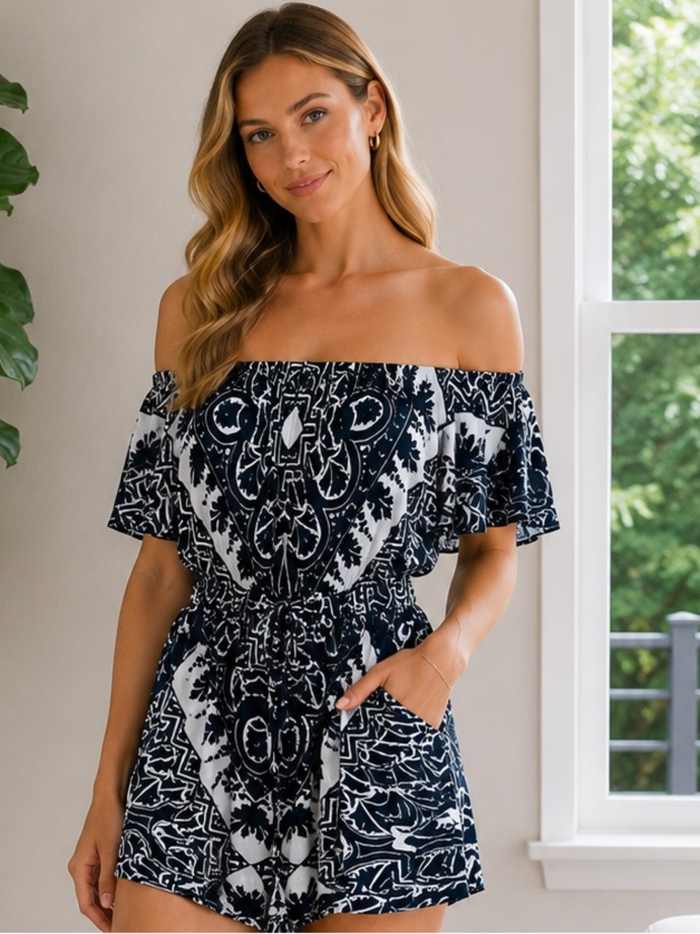 Alice + Olivia Black & White Romper Off The Shoulder Size 2